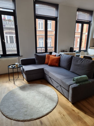 Beautiful appartement cosy and luminous, completely renovated.<br />The place is Forest, Belgium Litle Beirut cosy and luminus appartement Entire rental unit vacation rental 49411094