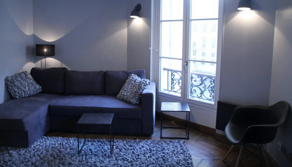 In palais royal - 2 steps from Le Louvres and Palais Royal. <br /><br />It's ver Paris, France Palais Royal central 2 beds 450ft2 Entire rental unit vacation rental 45967