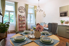 New apartment offer for rent. Review you can refer to other aparment of mine<br  Prague, Czechia 2BR apt, face yard, metro access, 10 min center L4 Entire rental unit vacation rental 27575354
