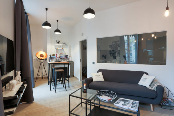 A charming, very well equipped apartment, very close to the city center.<br /><b France MEMORABLEPLACE-Suite Garibaldi- Design&Tech+Garage Entire rental unit vacation rental 34270453