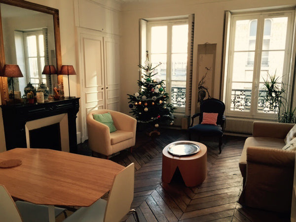 Located in the heart of Paris, near Montmartre, the appartement is charming and  Levallois-Perret, France Charming and cosy appartement Entire rental unit vacation rental 10079380