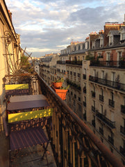 Au coeur de Paris, un "vrai" appartement de 60M2, habité au quotidien par des Pa Paris, France Grand Balcon - Apt 2/4pers  Quartier Montorgueuil Entire rental unit vacation rental 8441084