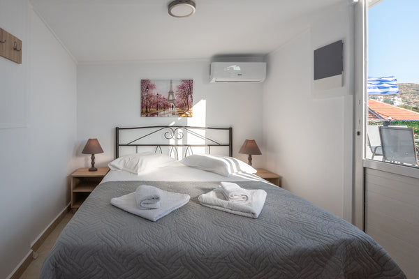 Calliope Rooms is located in the old town of Kissamos, a small distance from the  Calliope Rooms 5 Private room in condo vacation rental 53887383