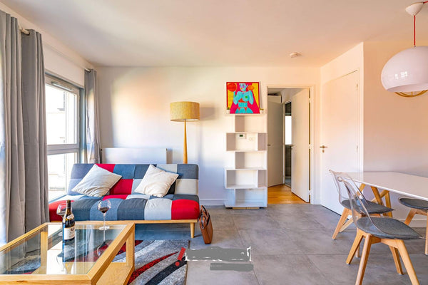 Loue appartement neuf haut standing dans une résidence calme,arborée , sécurisée Lyon, France T2  exceptionnel haut standing coeur Croix Rousse Entire rental unit vacation rental 45645387