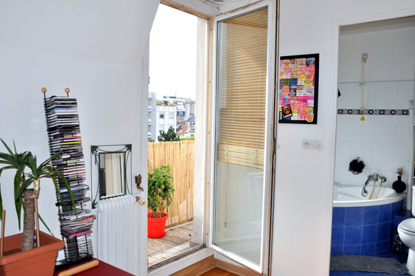 Agréable appartement de 2 pièces (42m2) très lumineux, confortable avec 2 balcon Paris, France Sunny & beautiful 2p (+ balcony) Entire rental unit vacation rental 5813509