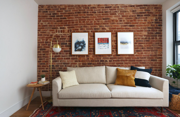 Enjoy all that New York City has to offer from a beautifully restored walk-up in New York, NY Rental unit in Queens · 1 bedroom · 1 bed · 1 shared bath Private room in rental unit vacation rental 555034459812571155