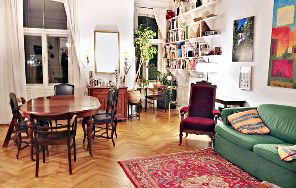 A fully furnished central historical Viennese 120m² flat - antique parquet, 3,40 Vienna, Austria VIENNESE HISTORICAL 120m² Central Apartment Entire rental unit vacation rental 24842776
