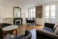 As an authentic Haussman apartment, you will walk on an old hardwood floor, and  Paris, France Very pleasant 3 bedrooms apartment Entire rental unit vacation rental 3723186