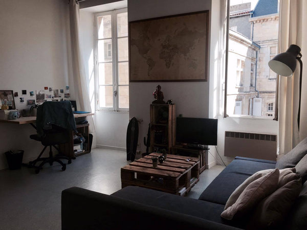 Mon logement est proche de les transports en commun, le centre ville, l'art et l Bordeaux, France Appartement idéalement situé dans l'hyper centre Entire rental unit vacation rental 17619820