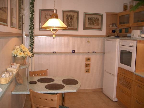 I offer accommodation at a great address in comfortable, very cozy apartment (si Prague, Czechia Room in a pleasant apartment in the city center Private room in rental unit vacation rental 4573550