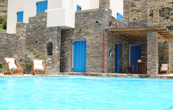 The unique isolated location of ANEMOS villa on the  south coast of the Greek  i Athens, Greece Anemos Villa ΕΣΛ EOT Cycladic home vacation rental 3955841