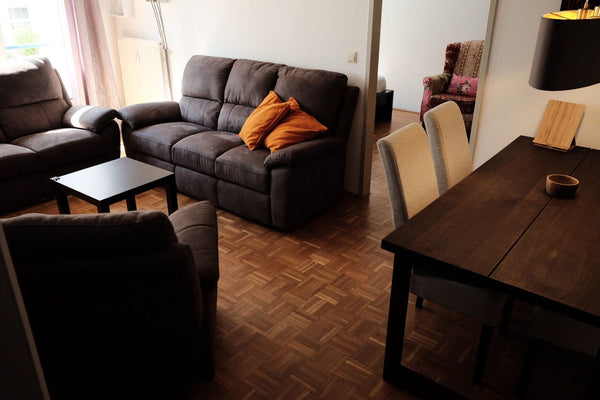 My place is good for couples, business travelers, and families. Central location Vienna, Austria Apartment near Westbahnhof and Mariahilferstrasse Entire rental unit vacation rental 20373998