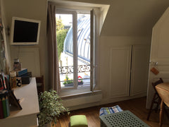 Charmant 2 pièces de 28 m2. Étant situé au dernier étage, le calme et la luminos Paris, France Charmant 2 pièces de 28m2 à Pigalle Entire rental unit vacation rental 12538456