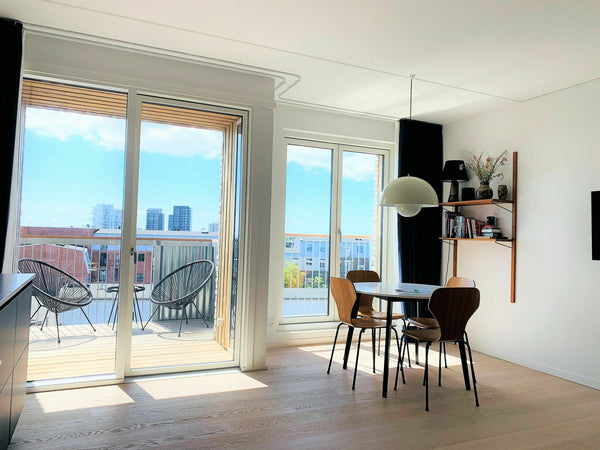 - - Rooms - -<br /><br />Main Floor:<br /><br />Kitchen + living room: american  Copenhagen, Denmark Amager Strandvej - Close To The Beach (1453-1) Entire serviced apartment vacation rental 49220882