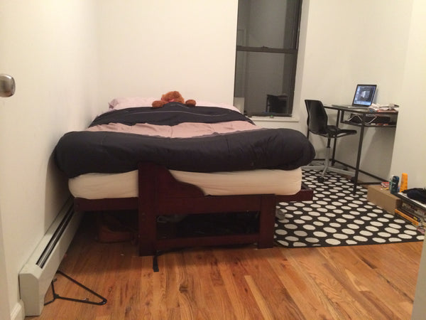 Our 3 bedroom apartment is situated in the culturally rich and bustling neighbor Asheville, NC Rental unit in New York · 1 bedroom · 1 bed · 2 baths Private room in rental unit vacation rental 4768030