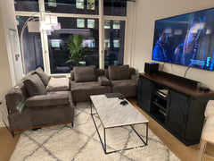 Beautiful brand new 1 bedroom fully furnished in a high rise down to right next  Rhinebeck, NY Rental unit in New York · 1 bedroom · 1 bed · 1 bath Entire rental unit vacation rental 964872185290069168