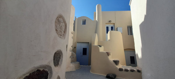 It is an independent house with its own entrance which can accommodate up to 3 p Greece Stone House 