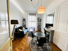 Situé au pied du métro Monplaisir et de l'université Lumière.<br />Tout est à pr Lyon, France ✨NID DOUILLET CHIC MONPLAISIR Entire rental unit vacation rental 629202540649999564