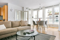 Discover the best of Vienna, with this two-bedroom 8th district - Josefstadt apa Vienna, Austria Amazing Josefstadt 2BR Entire rental unit vacation rental 639725830207420595