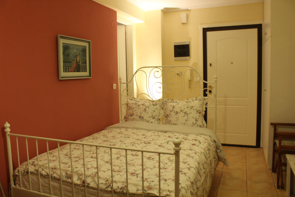 A welcoming studio in the heart of the Old City -