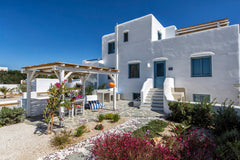 Perla Casa is a wonderful seaside house in a complex with other 8 houses with a  Naxos, Greece Perla Casa Entire condo vacation rental 9444709