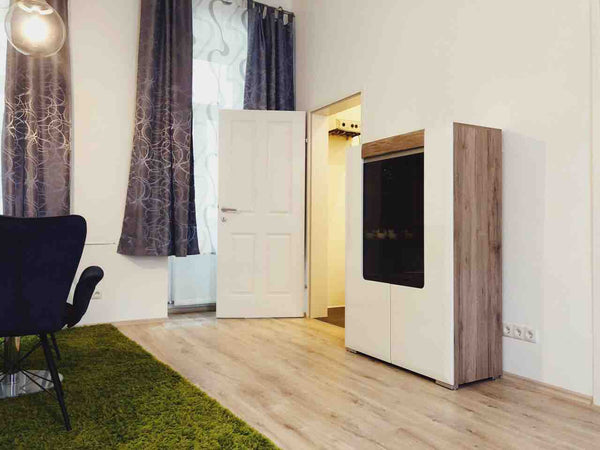 Welcome to Vienna!!! The apartment is situated in the old elegant building, in t Odesa, Ukraine Beautiful apartment near the “Rathaus”/800m Entire rental unit vacation rental 30328563