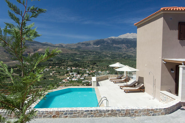 The holiday Villa is located near the village Kalamitsi Amygdali, in the region  Chania, Greece Deluxe holiday pool Villa near Chania Entire villa vacation rental 18145966