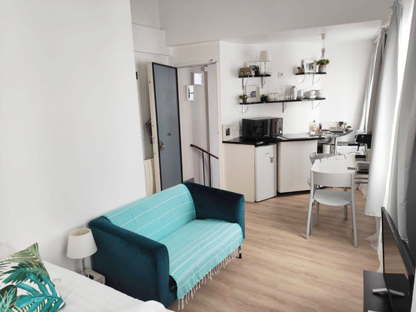 Comfortable studio, recently renovated, with fitted kitchen and bathroom, quiet  Paris, France Paris Centre - Le Marais. FREE CANCELATION Entire rental unit vacation rental 19263630