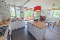 Superbe appartement 65m² lumineux avec terrasse exposé sud dans un quartier calm Woluwe-Saint-Pierre, Belgium Superbe appartement rénové, lumineux avec terrasse Entire condo vacation rental 31666242