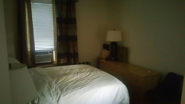Corner bedroom with private access to balcony. With easy access to Manhattan and New York, NY Serviced apartment in Queens · ★4.94 · 1 bedroom · 1 bed · 1 shared bath Private room in serviced apartment vacation rental 4440538
