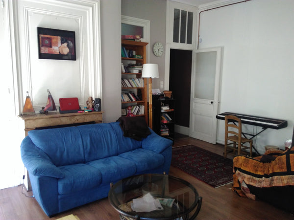 Bonjour à tous,<br />Nous vous proposons un joli appartement dans le 7eme arrond Lyon, France Appartement T2 tout équipé - 7eme arrdt Lyon Entire rental unit vacation rental 20838686
