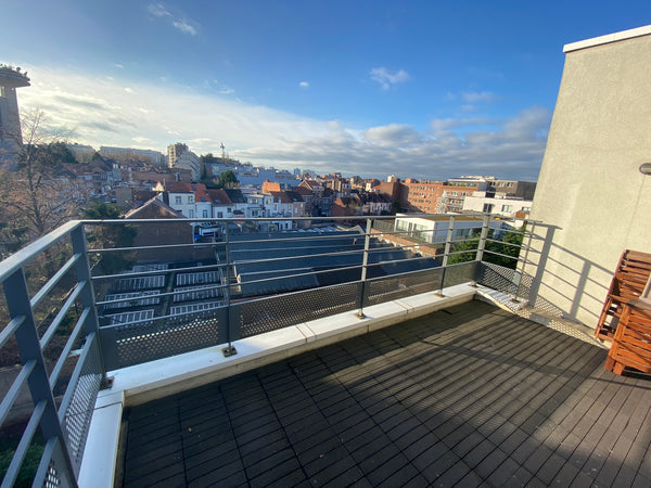 Chambre dans appartement moderne au 3ème étage avec vue imprenable sur la tour R Brussels, Belgium Appartement moderne avec vue sur la tour RTBF Private room in condo vacation rental 40206090