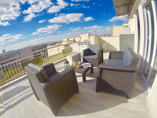 Renovated,fully equipped 4th flr apt at Koukaki(5th best location globally by Ai Voluntari, Ilfov County, Romania Deluxe, Cozy apt - 15' walk to Acropolis Athens. Entire loft vacation rental 15521521
