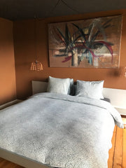 Chambre privée et indépendante avec salle de douche privative ( sans cuisine ).  Agréable chambre privée Private room in bed and breakfast vacation rental 52341591