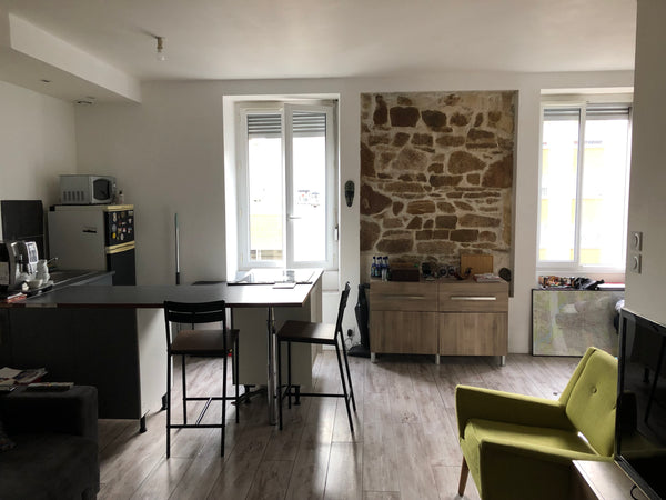 Studio de 47 mètres carré au 3eme étage avec ascenseur Lyon 6 proche du parc tét Lyon, France Lyon 6 appartement calme 47 m2 Entire rental unit vacation rental 716610386746227964