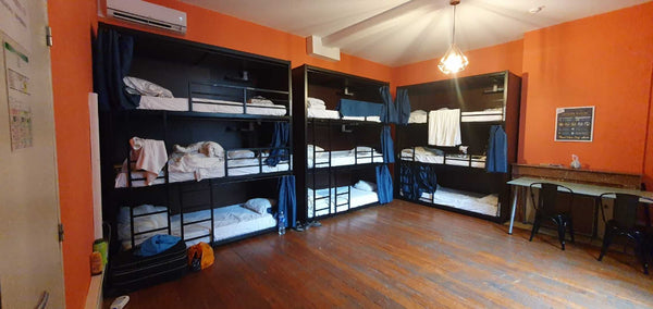 L'auberge de jeunesse Hostel 20 de Bordeaux centre vous accueille dans le quarti Nouvelle-Aquitaine, France AUBERGE HOSTEL20 BORDEAUX CHARTRONS Room in hostel vacation rental 38030614