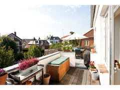 Lots of space and light. <br />Close to the airport.<br />Close to the city cent Copenhagen, Denmark Large penthouse near center of CPH Entire townhouse vacation rental 744664