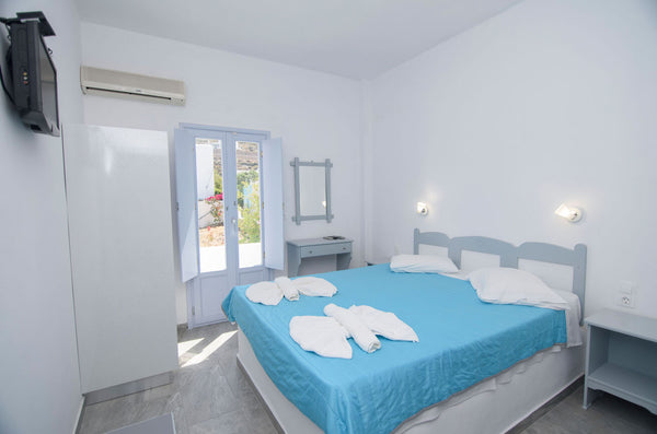 The apartment are 60 m² and consist of 3 rooms with two balconies, one with sea  Greece 3 room apartment with sea view Entire rental unit vacation rental 7375337
