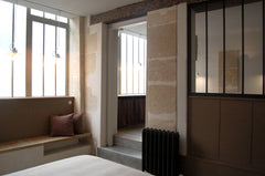 Our guesthouse is settled in a typical former "Atelier Parisien" in the Marais s Paris, France 50 msq in the Marais Entire serviced apartment vacation rental 5409220
