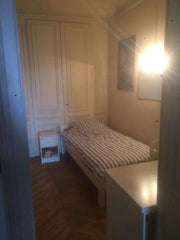 Chambre avec un lit simple au coeur de Lyon ! Situé sur la presqu'île à hauteur  La Tour-de-Salvagny, France Chambre privée dans collocation (Idéal FdL) Private room in rental unit vacation rental 21959083