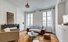 Ideally located in the heart of Paris, on the 2nd floor of a nice building, this Paris, France Quaint & lovely 2 bedrooms Entire rental unit vacation rental 10697998