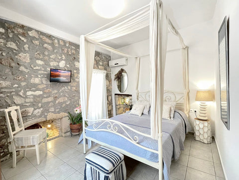 A beautiful decorated, fully equipped property in the heart of Rethimno will off Rethimnon, Greece Sohora Cozy Retreat - Rethimno Summer Home Entire home vacation rental 49650598