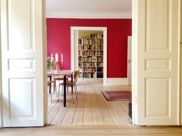 The apartment is perfectly situated in the middle of a quiet street centrally lo Copenhagen, Denmark Classic & quiet apartment in center Entire condo vacation rental 1668377