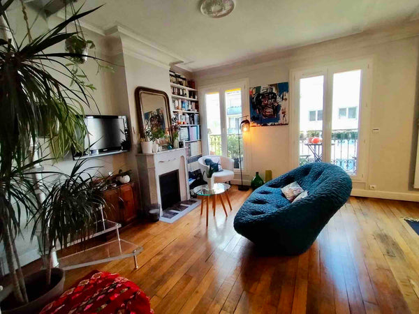Welcome to our home located close to the Nation place and just one mile away fro Paris, France Cozy Parisian duplex with balcony Entire condo vacation rental 7089819
