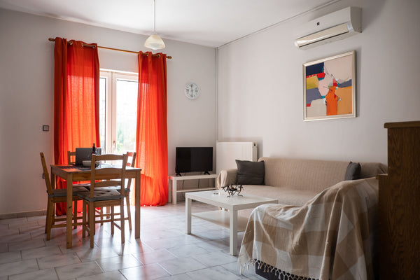 This 1st floor, 2-bed apt is bright, happy and spacious (55m2) and offers all th Chania, Greece Balcony, Garden views, 4mins Walk to Old Town #A2 Entire condo vacation rental 1212210