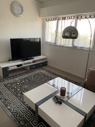  Bordeaux, France Bonjour welcome Bienvenue Bienvenido Private room in condo vacation rental 44626536