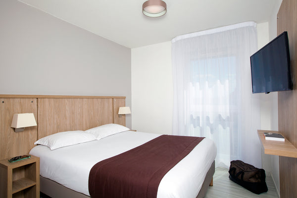 The Residhome Lyon Gerland aparthotel is ideally located in the Gerland business France Studio near Place Bellecour and Old Lyon Room in aparthotel vacation rental 47880381