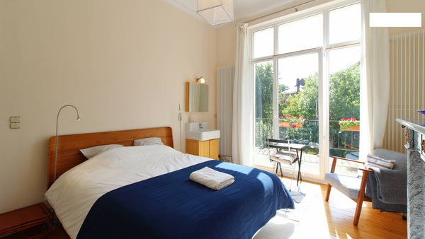 Hello there,<br /><br />We rent out 3 rooms on the top floor of our family home  Brussels, Belgium Splendid Room with Balcony Private room in home vacation rental 38356096