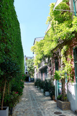 Mews English cottage with three floors (200 m2) close toMontmartre, in an elegan Paris, France townhouse in a private alley Entire townhouse vacation rental 5986982