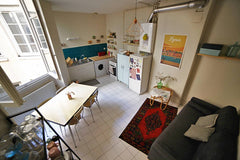 Au coeur de Lyon, et de la célèbre rue Mercière, notre appartement a le charme d Lyon, France Chambre chaleureuse au coeur de Lyon. Private room in rental unit vacation rental 38877119